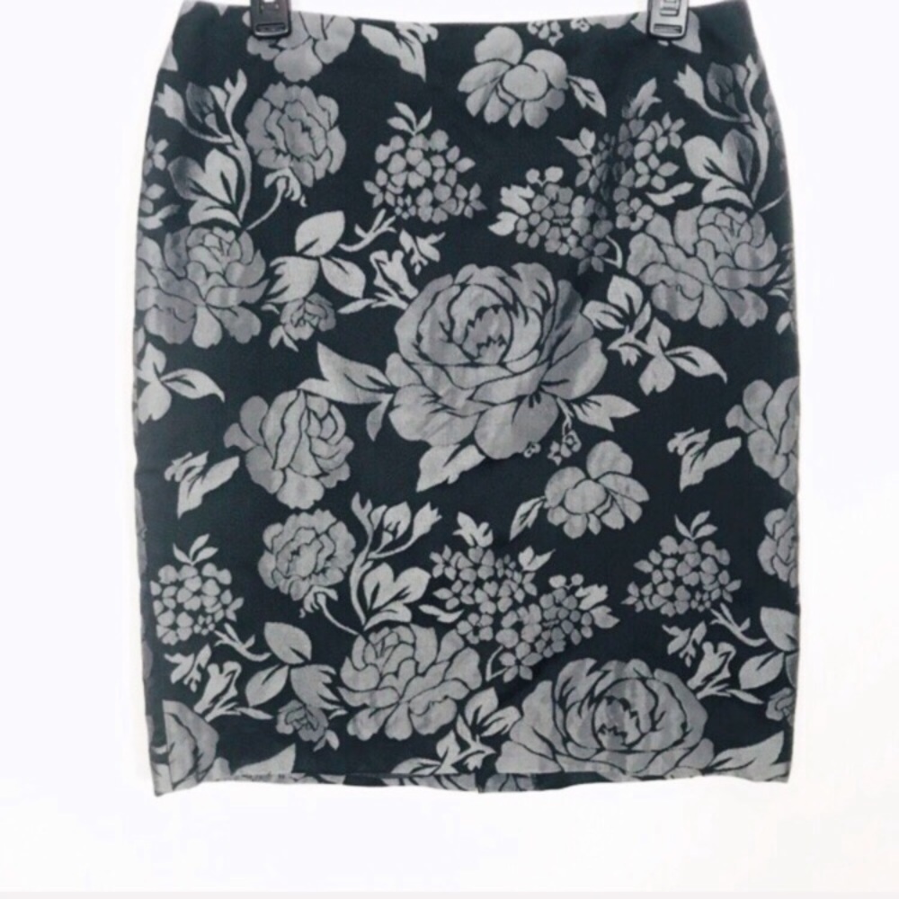 WHBM Metallic Floral Brocade Skirt